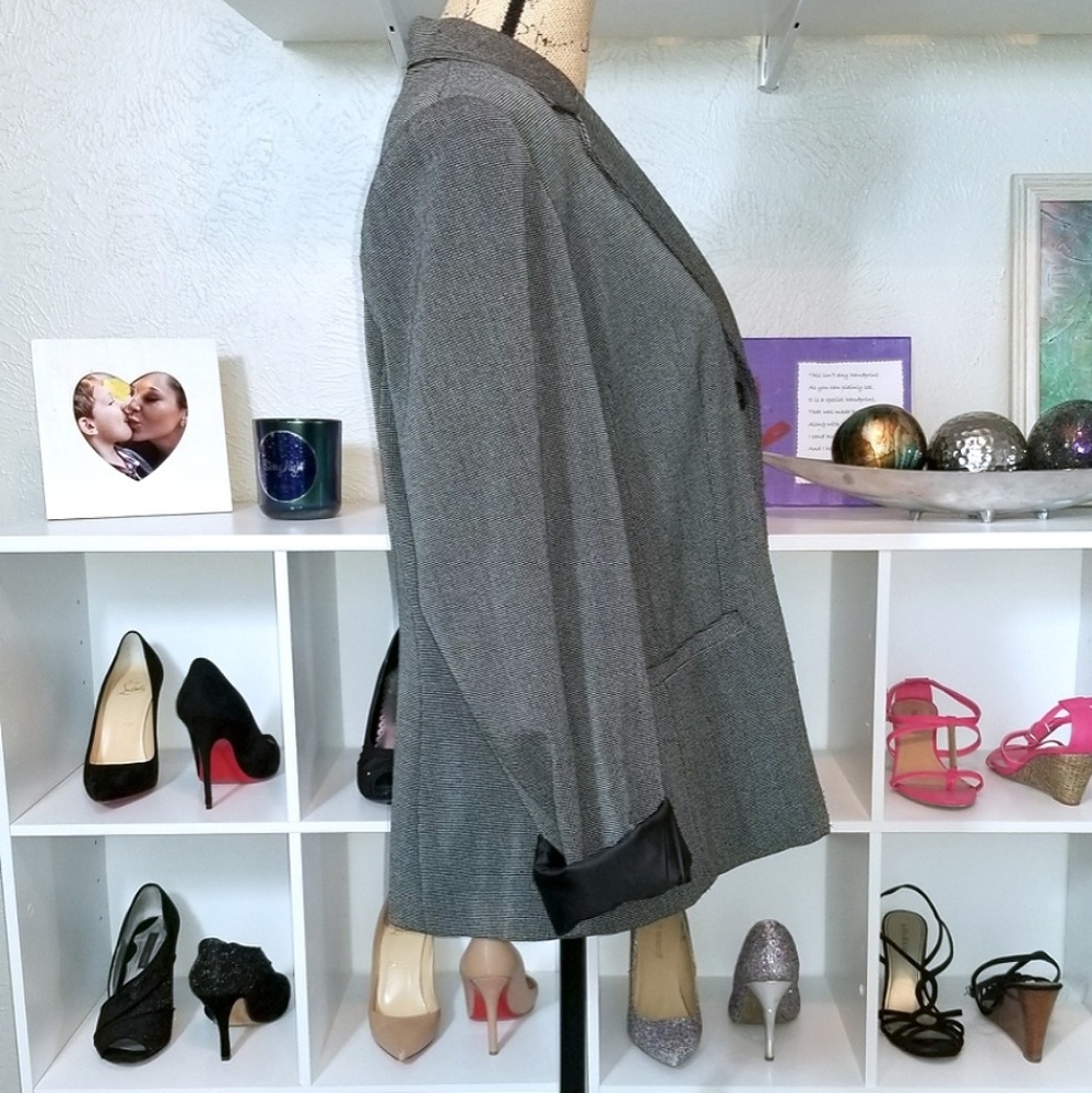 CLOSET CLOSING ~~ Rafaella Three-Button Plus Size Suit Jacket - Gray - Picture 2 of 5
